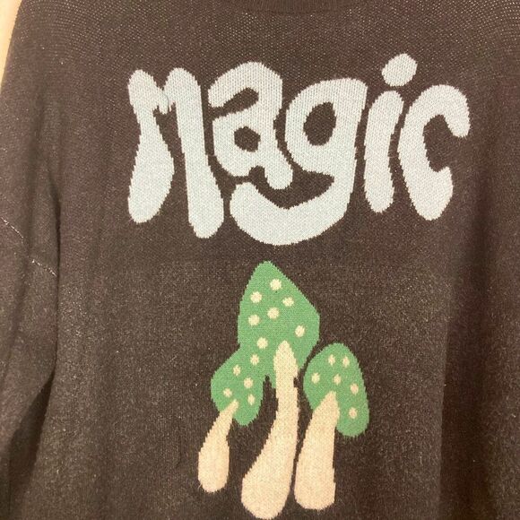 Earthbound oversized super soft magic mushroom sweater - Picture 3 of 6